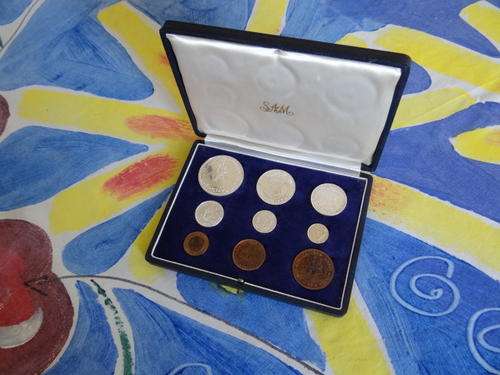 1952 SHORT PROOF SET. ALL THE COINS HAVE BEEN CHECKED. ENLARGED IMAGES AVAILABLE